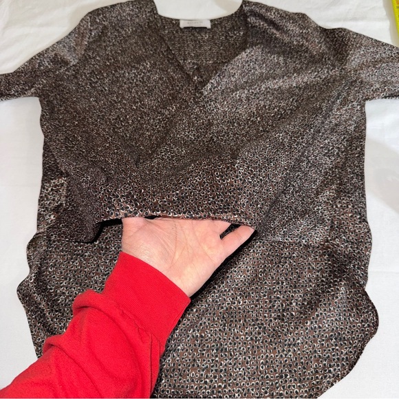 Women's Black Brown Printed Blouse Medium. Faux wrap. High/low. Bubble. Dressy - Picture 7 of 10